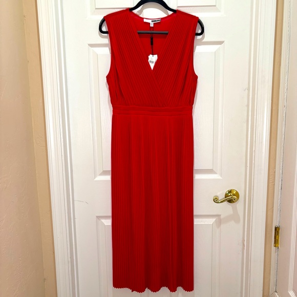 NWT Tracy Reese Anthropologie Pleated Red Midi Sleeveless Dress | sz M - Picture 5 of 17